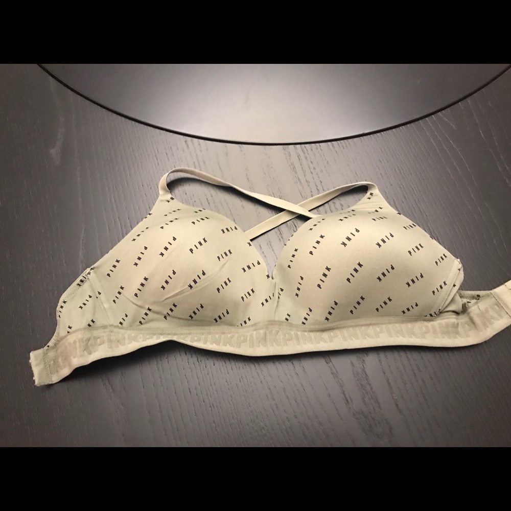 PINK wear everywhere wireless bra